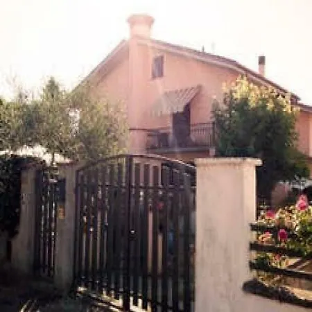 Apartment La Casa Di Teo *